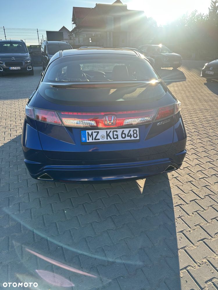 Honda Civic 1.4 i-VTEC - 7