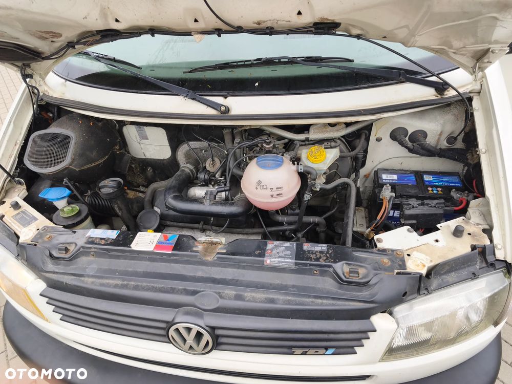 Volkswagen Transporter - 8