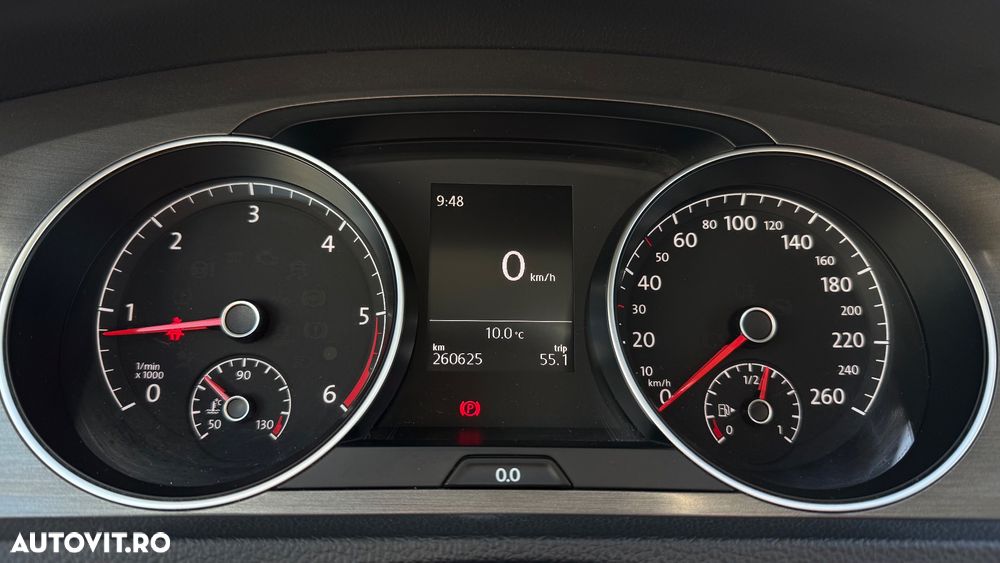 Volkswagen Golf 1.6 TDI BlueMotion Technology Comfortline - 19