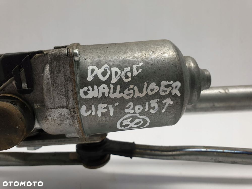 Dodge Challenger 15- MECHANIZM WYCIERACZEK przód - 2