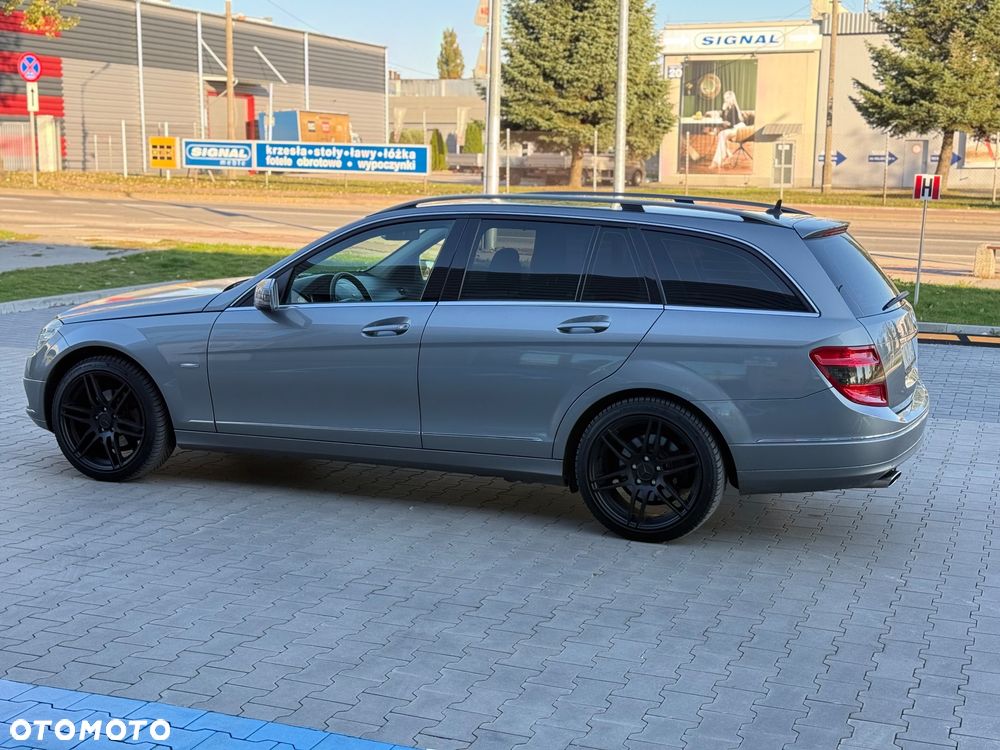 Mercedes-Benz C-Class 2008 photo 5