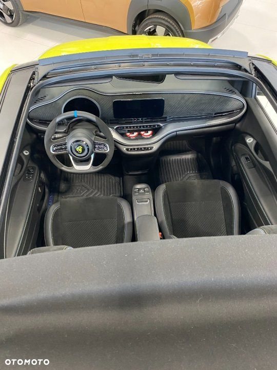 Abarth 500e - 4