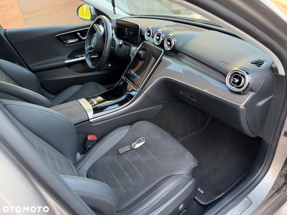 Mercedes-Benz Klasa C 200 9G-TRONIC AMG Line - 4