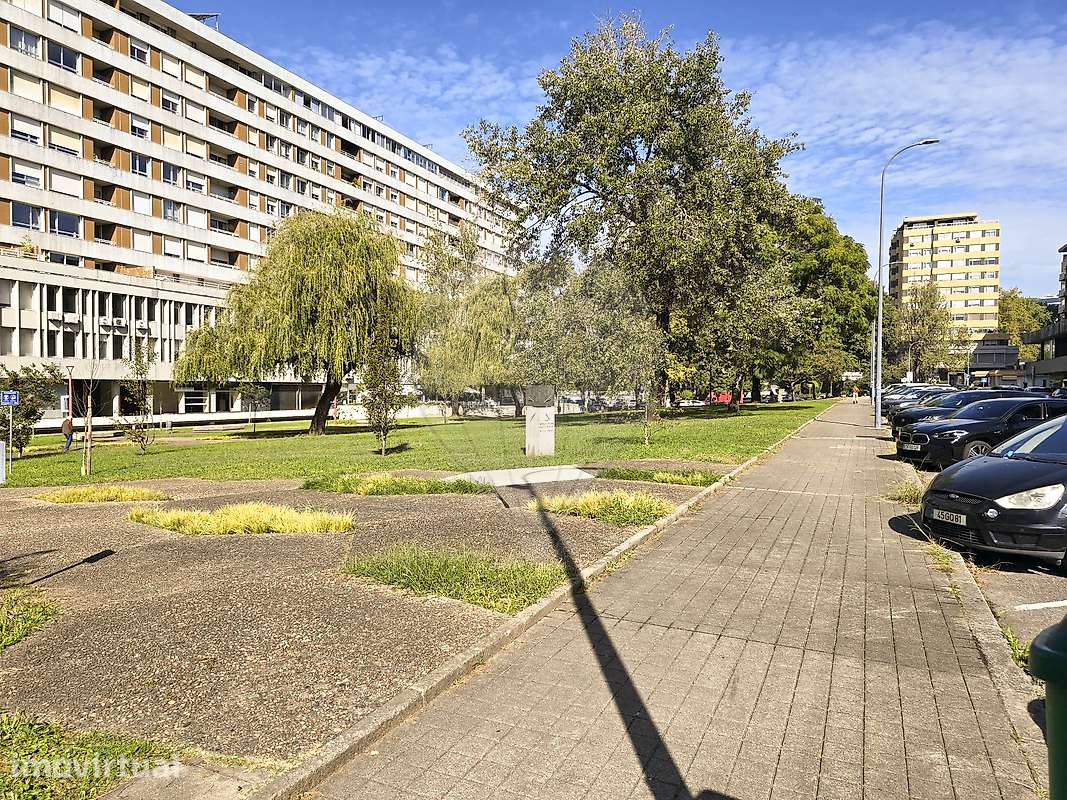 Apartamento T1 para arrendamento - Grande imagem: 2/32