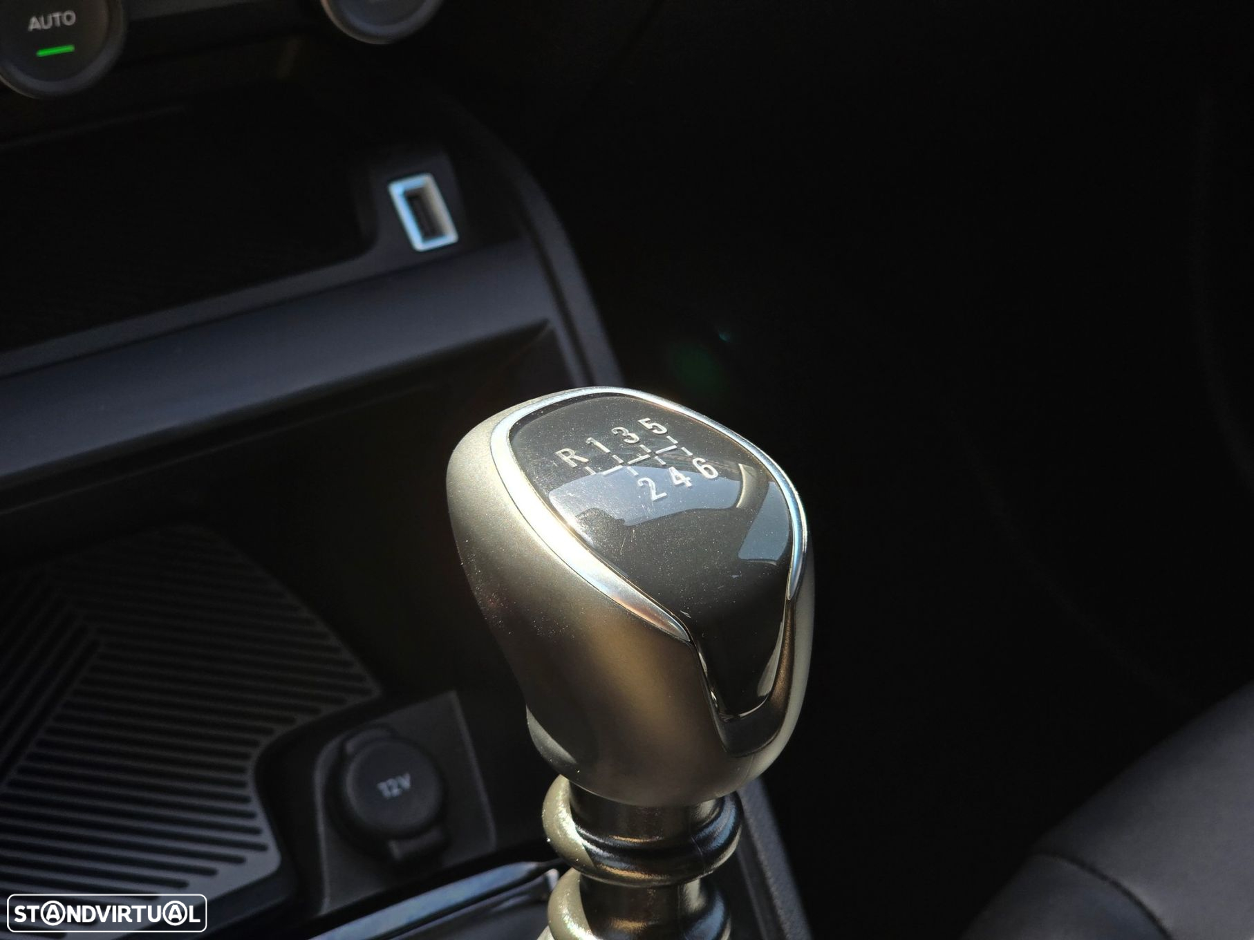 Citroën C4 1.2 PureTech Plus - 35