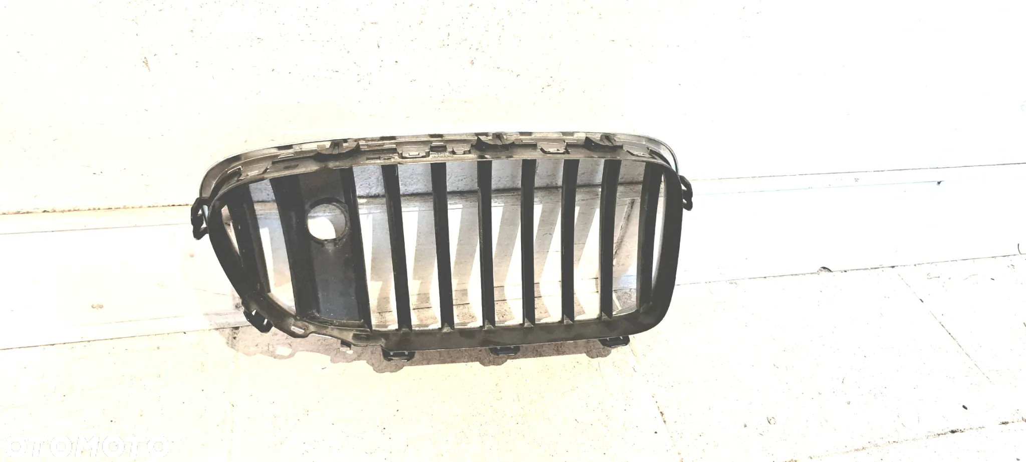 Nerka atrapa lewa BMW F10 Night Vision 7203203 - 3