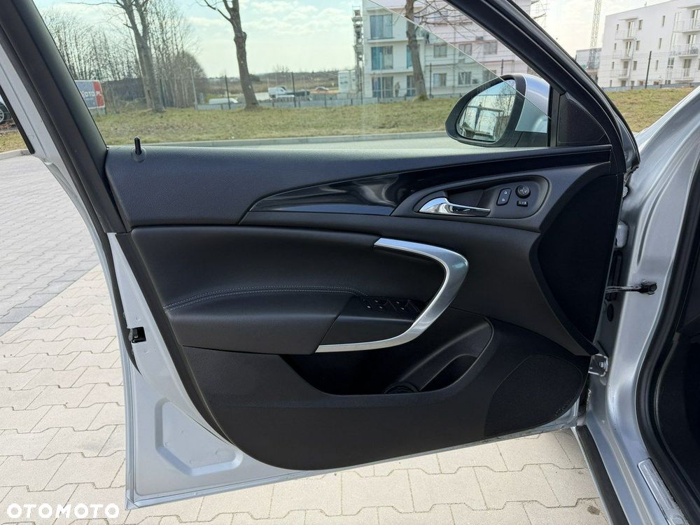 Opel Insignia 2.0 CDTI Cosmo ecoFLEX S&S - 15