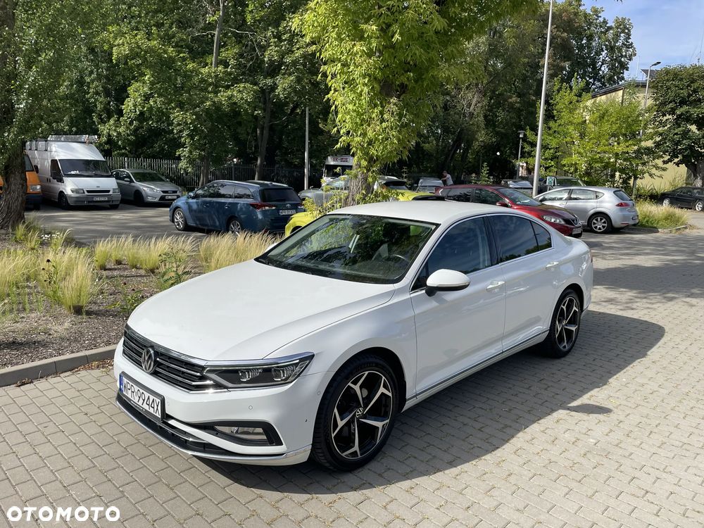 Volkswagen Passat 2.0 TSI Elegance DSG - 10