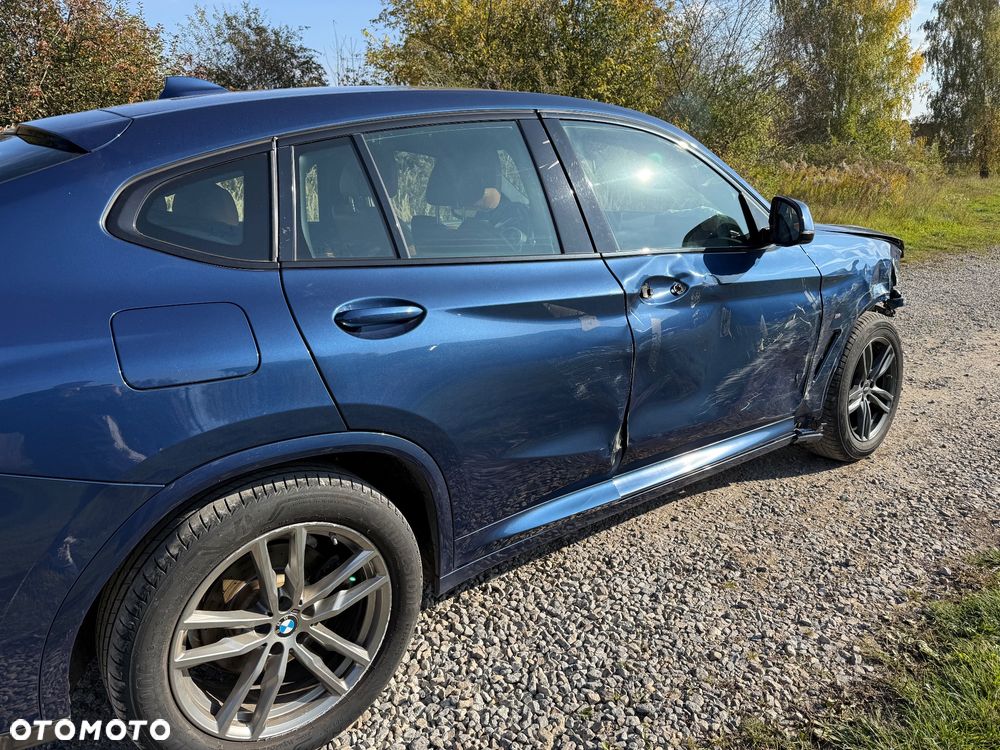 BMW X4 - 4