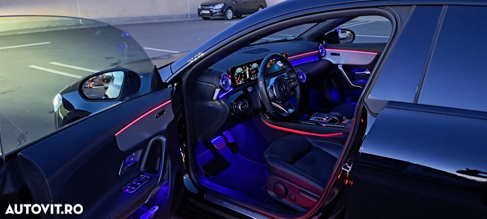 Mercedes-Benz CLA - 10