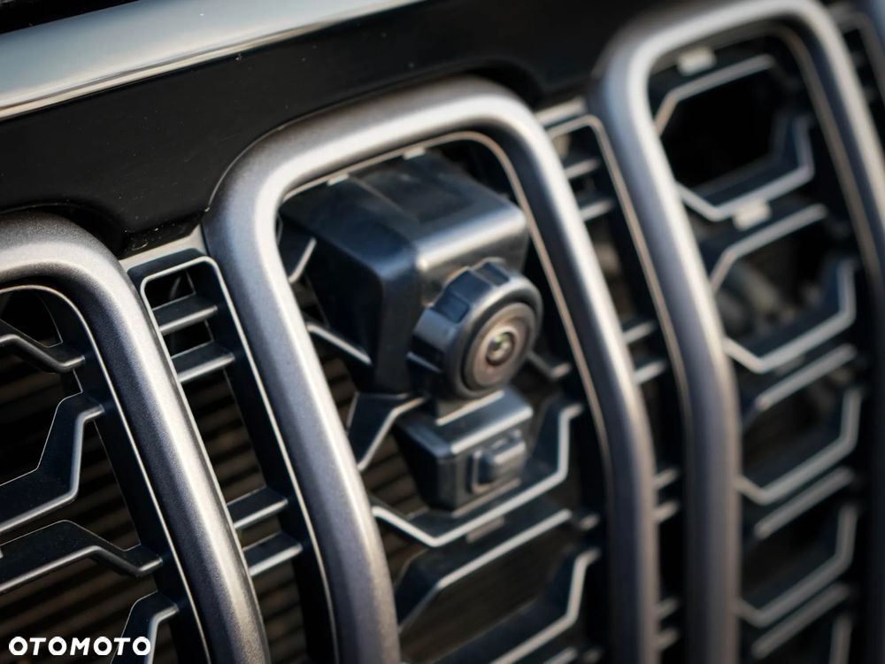 Jeep Wrangler - 8