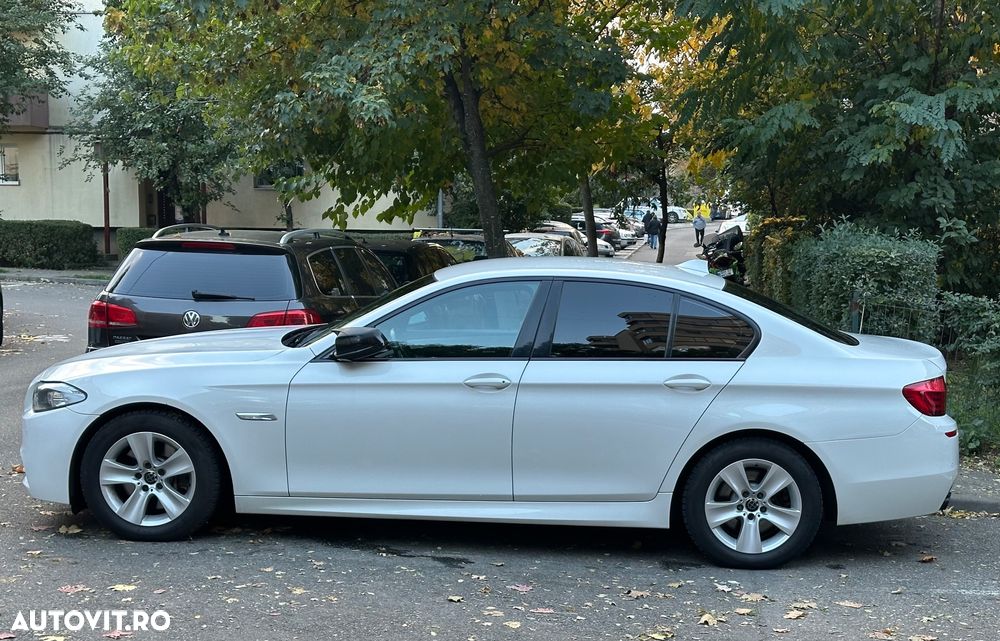 BMW Seria 5 525d xDrive AT - 7