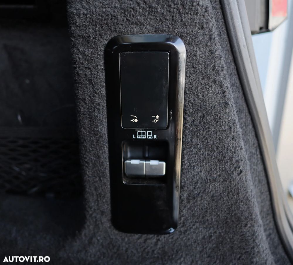 Land Rover Range Rover Sport 3.0 I6 P400 MHEV Dynamic SE - 40