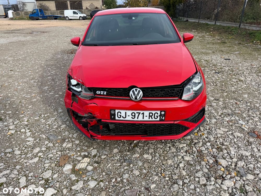Volkswagen Polo 1.8 TSI (Blue Motion Technology) DSG GTI - 2