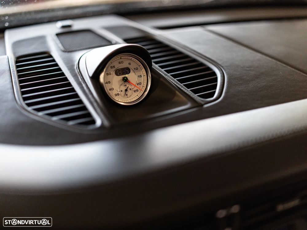 Porsche 911 (991) Turbo S Cabriolet - 53