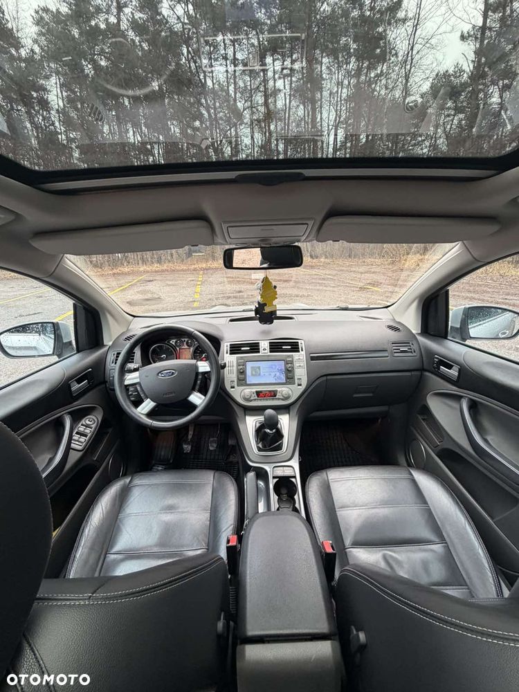 Ford Kuga 2.0 TDCi Titanium - 9