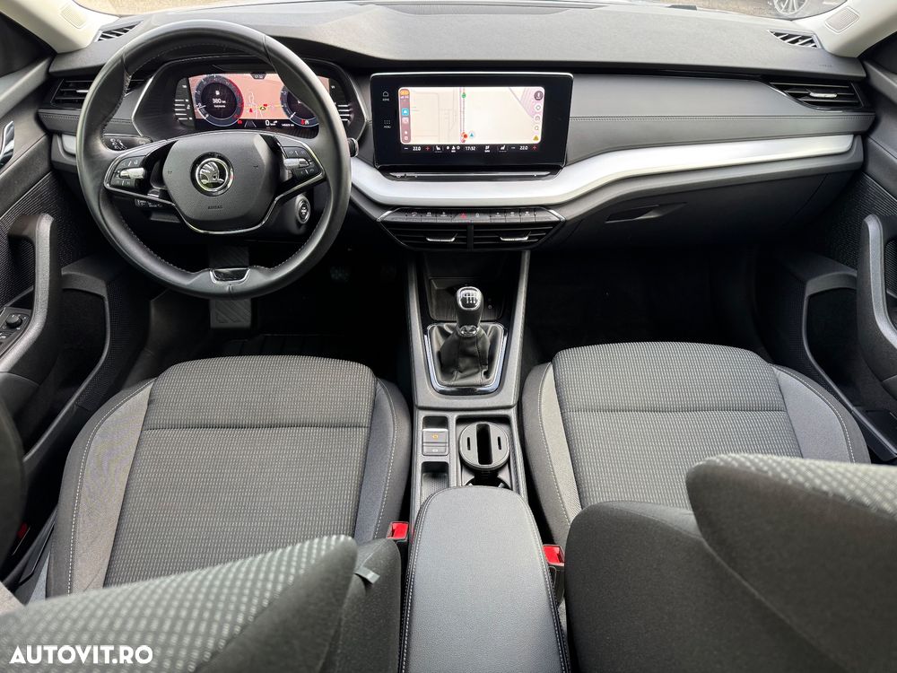 Skoda Octavia 2.0 TDI Premium Edition - 28