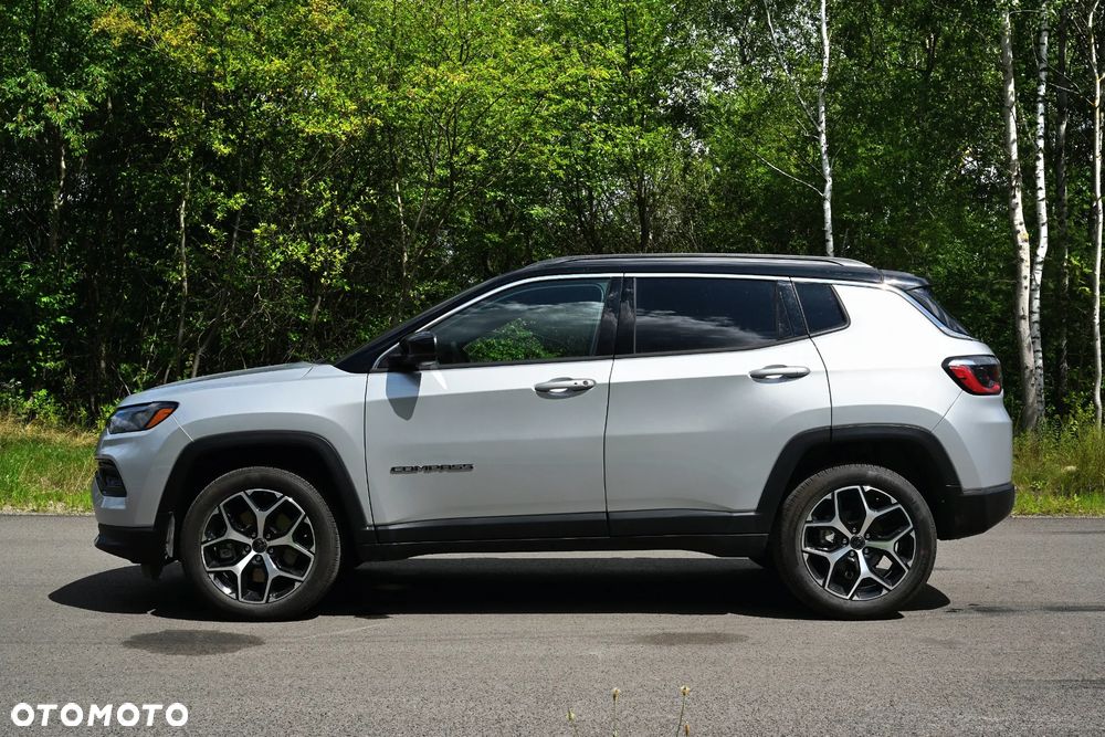 Jeep Compass - 21