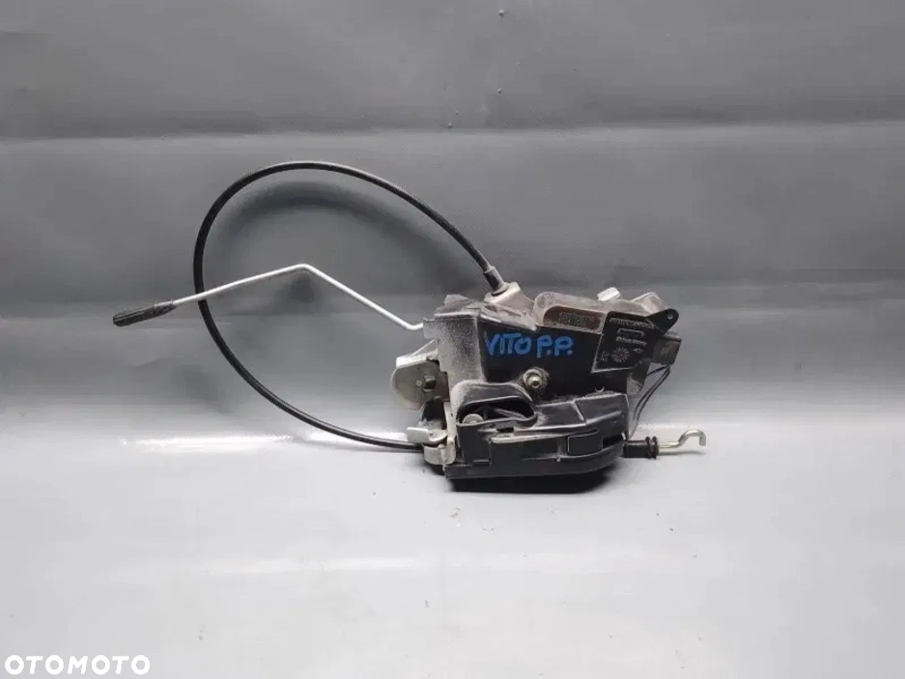 Zamek Drzwi Przedni Prawy Przód Mercedes Vito W639 A6397201735 - 1