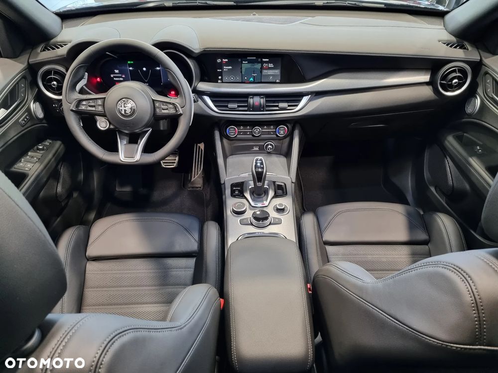 Alfa Romeo Stelvio 2.0 Turbo Veloce Q4 - 8