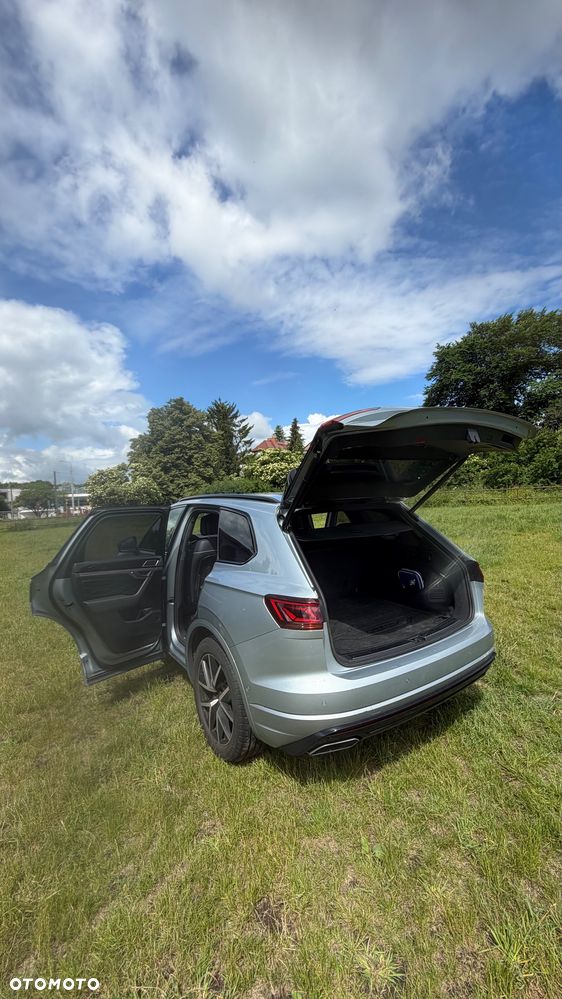 Volkswagen Touareg 3.0 V6 TFSI 4Motion R-Line - 3