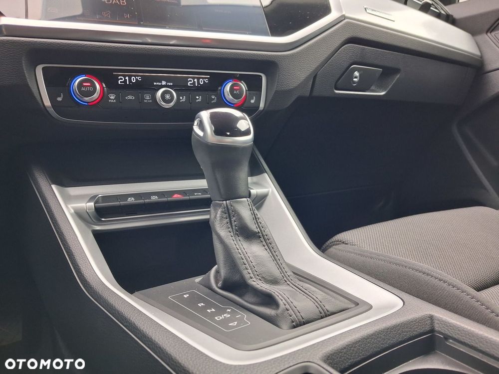Audi Q3 - 16