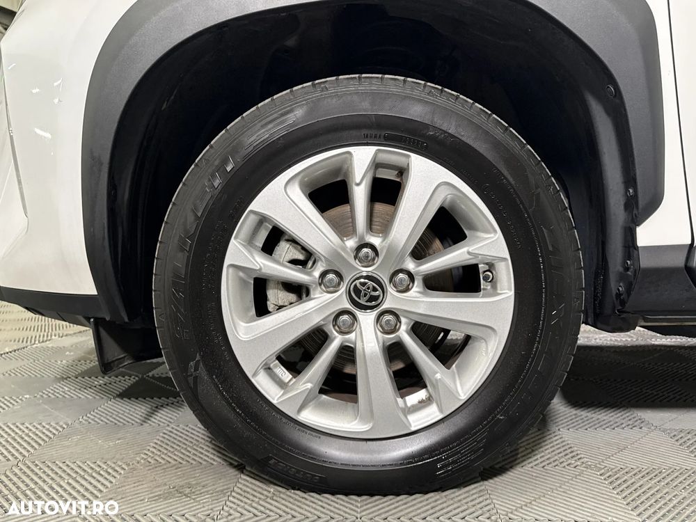 Toyota Yaris Cross - 14