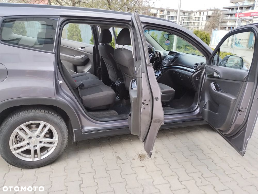 Chevrolet Orlando - 19