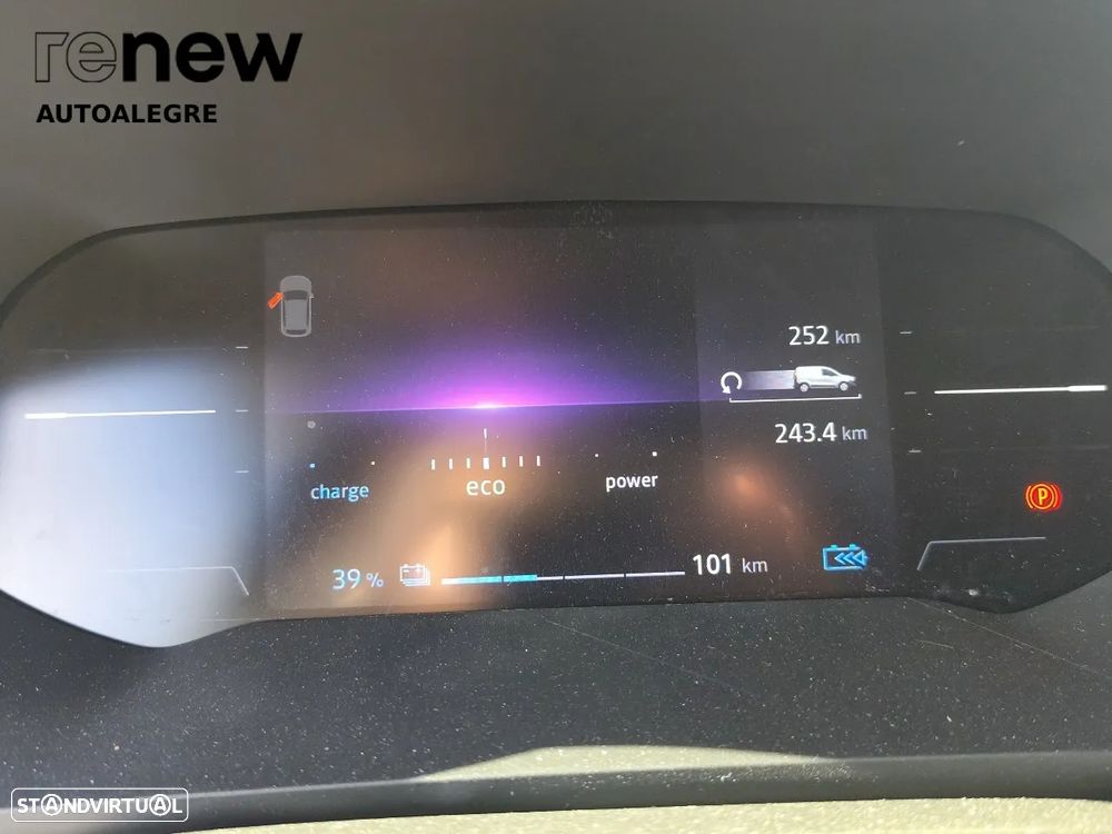Renault Kangoo E-Tech - 31