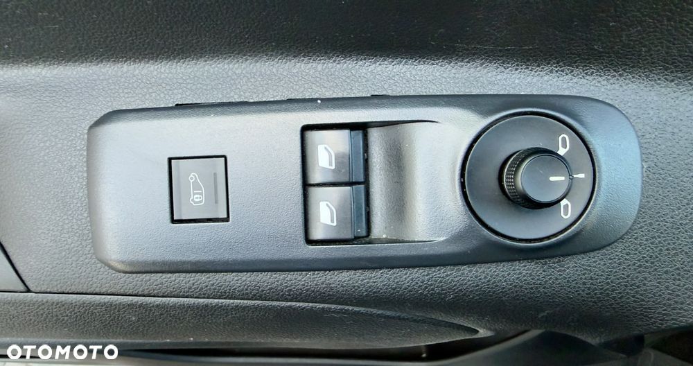 Toyota Proace City L2 Długi Salon Polska BEZWYPADKOWA Serwisowana FVAT23% ZADBANY OKAZJA - 34