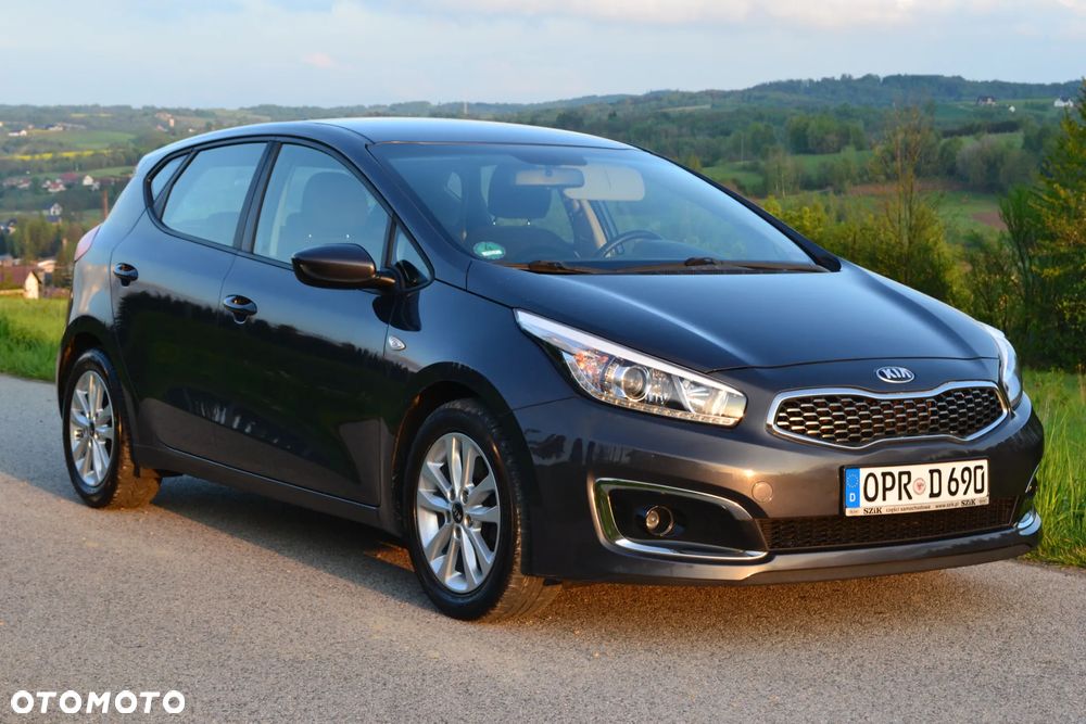 Kia Ceed 1.6 GDI Edition 7 - 4