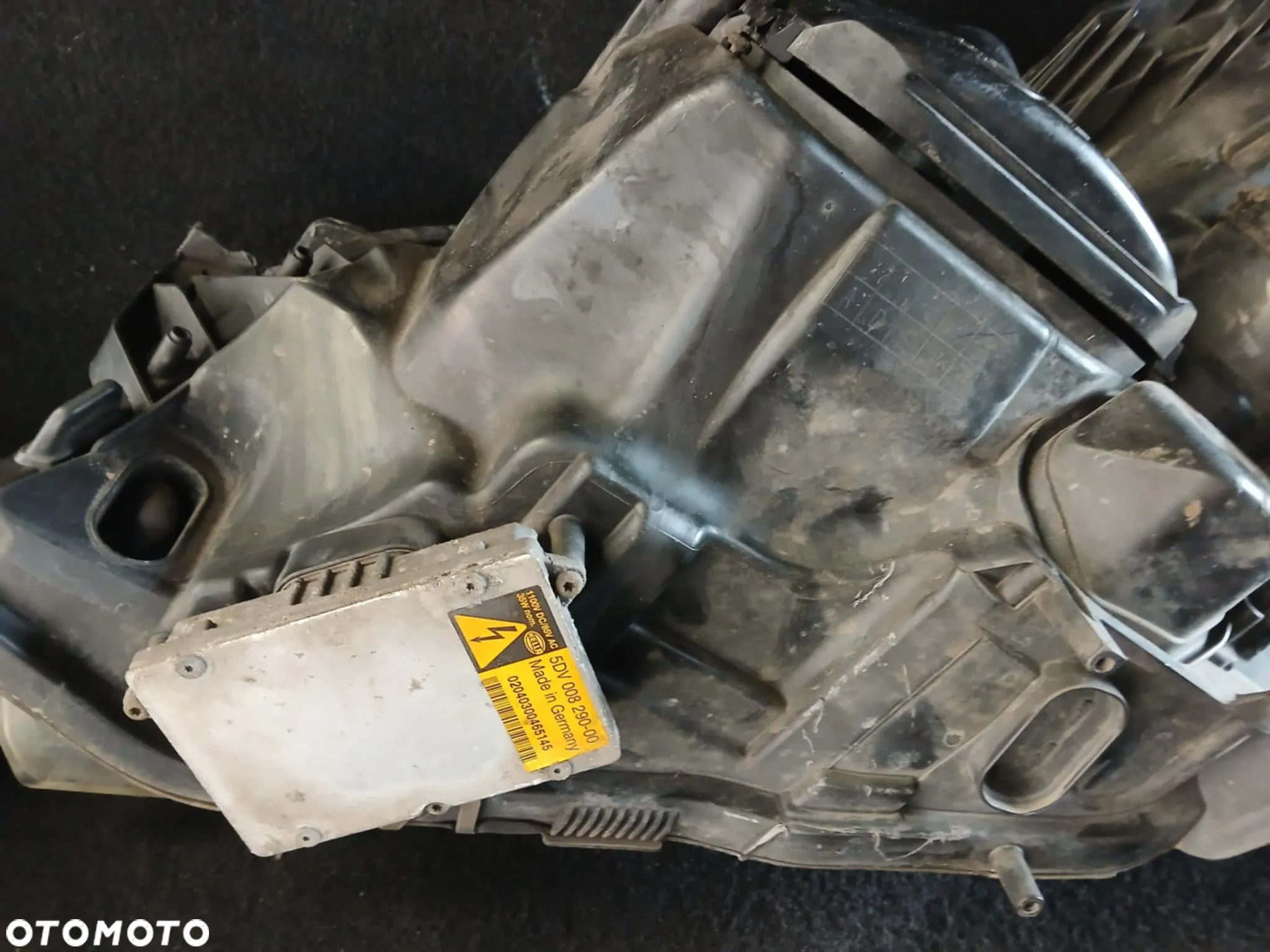 Opel Astra H Lampa przednia lewa, prawa Xenon - 11