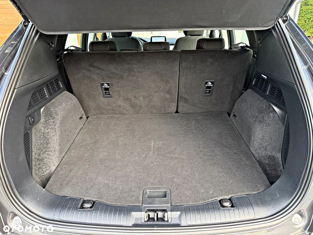 Ford Kuga 2.5 Duratec PHEV TITANIUM - 32