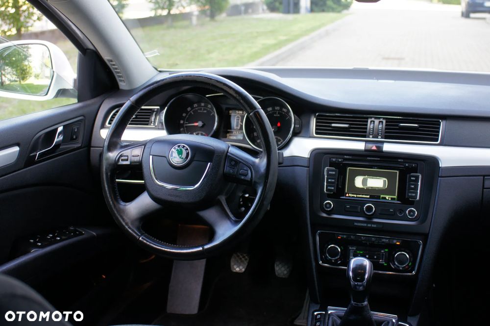 Skoda Superb 1.6 TDI Green tec Active - 27