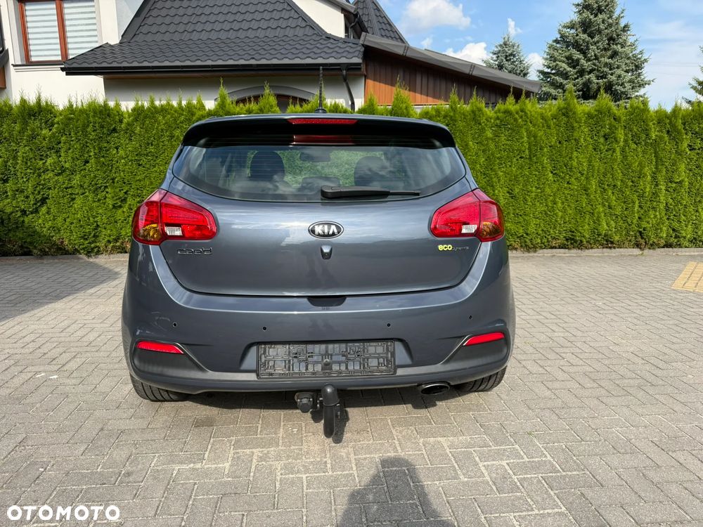 Kia Ceed 1.6 GDI Edition 7 - 10