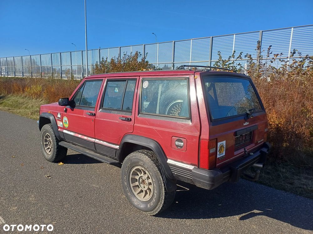 Jeep Cherokee 4.0 - 3