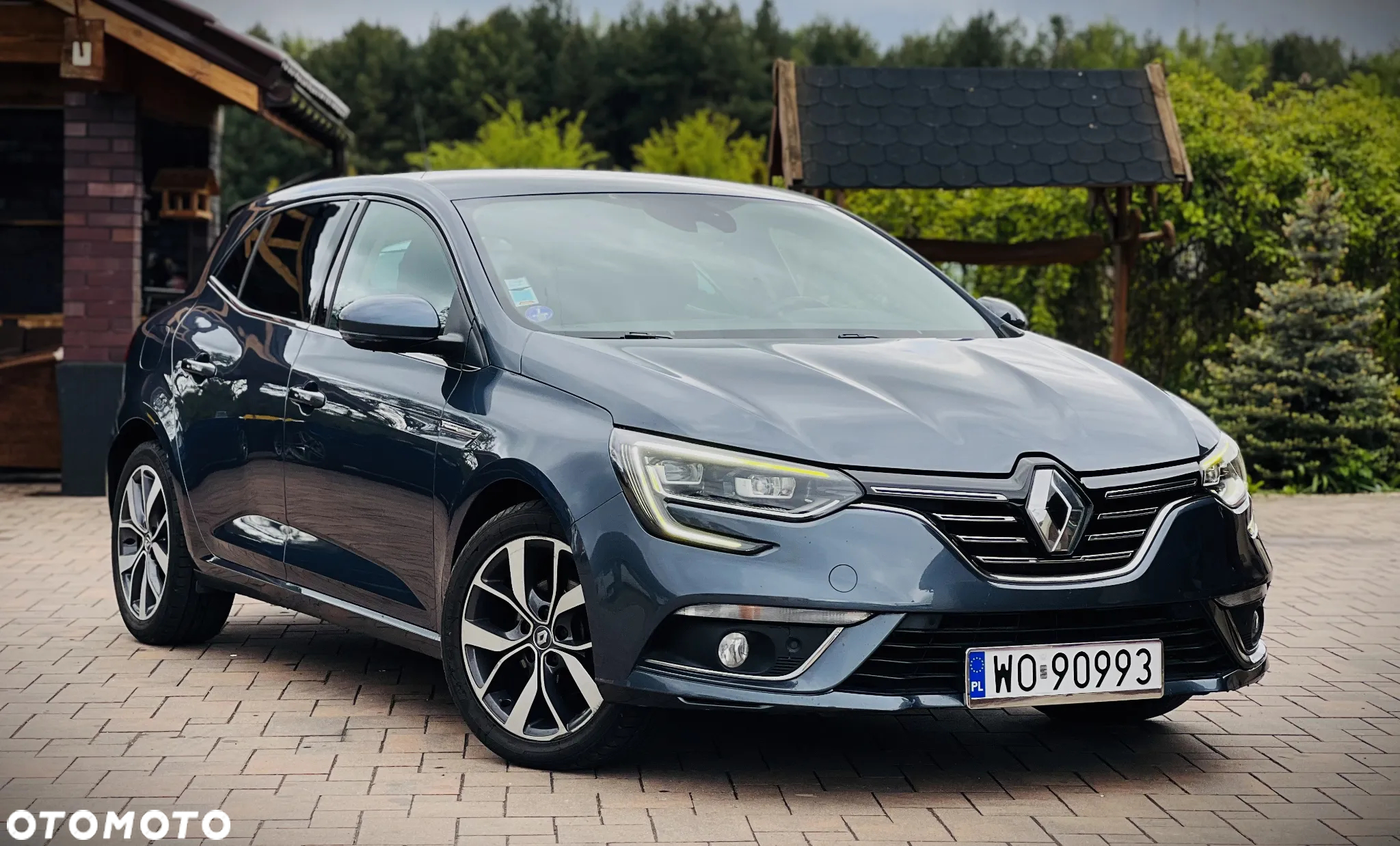 Renault Megane ENERGY TCe 130 Start & Stop LIMITED - 13