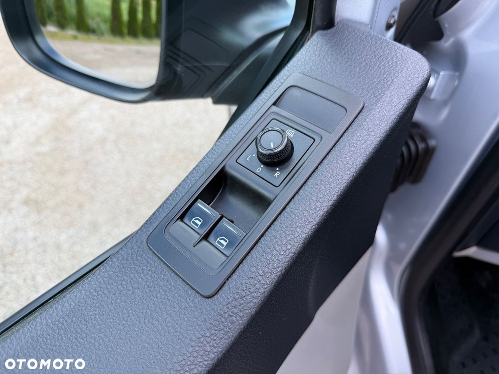 Volkswagen Transporter T6 - 21