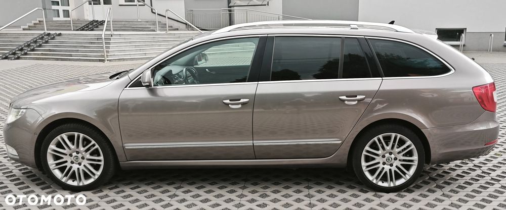 Skoda Superb 2.0 TDI Elegance - 5