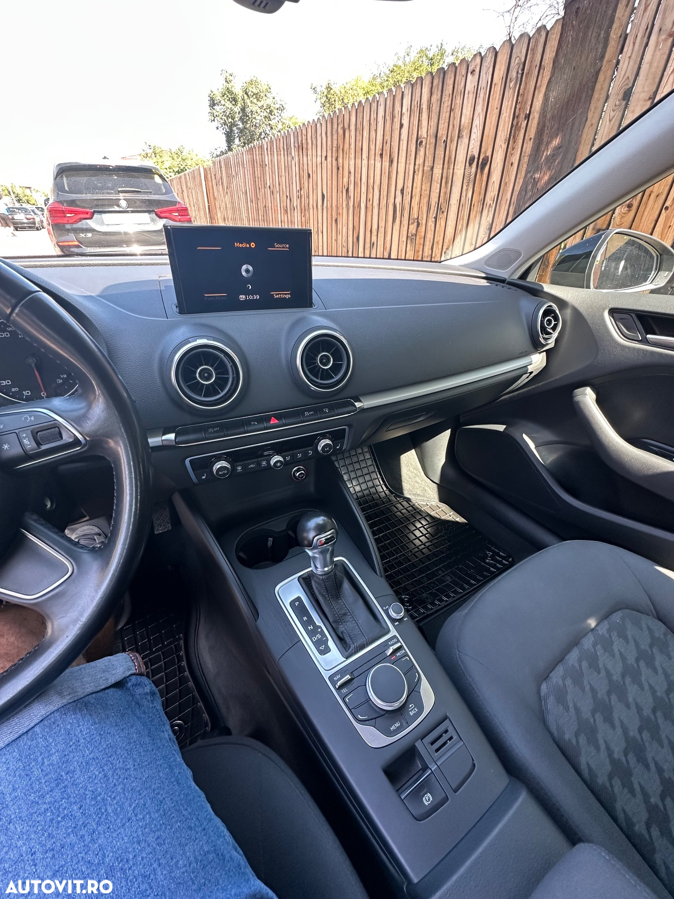 Audi A3 1.6 TDI Sportback (clean diesel) S tronic Ambition - 2