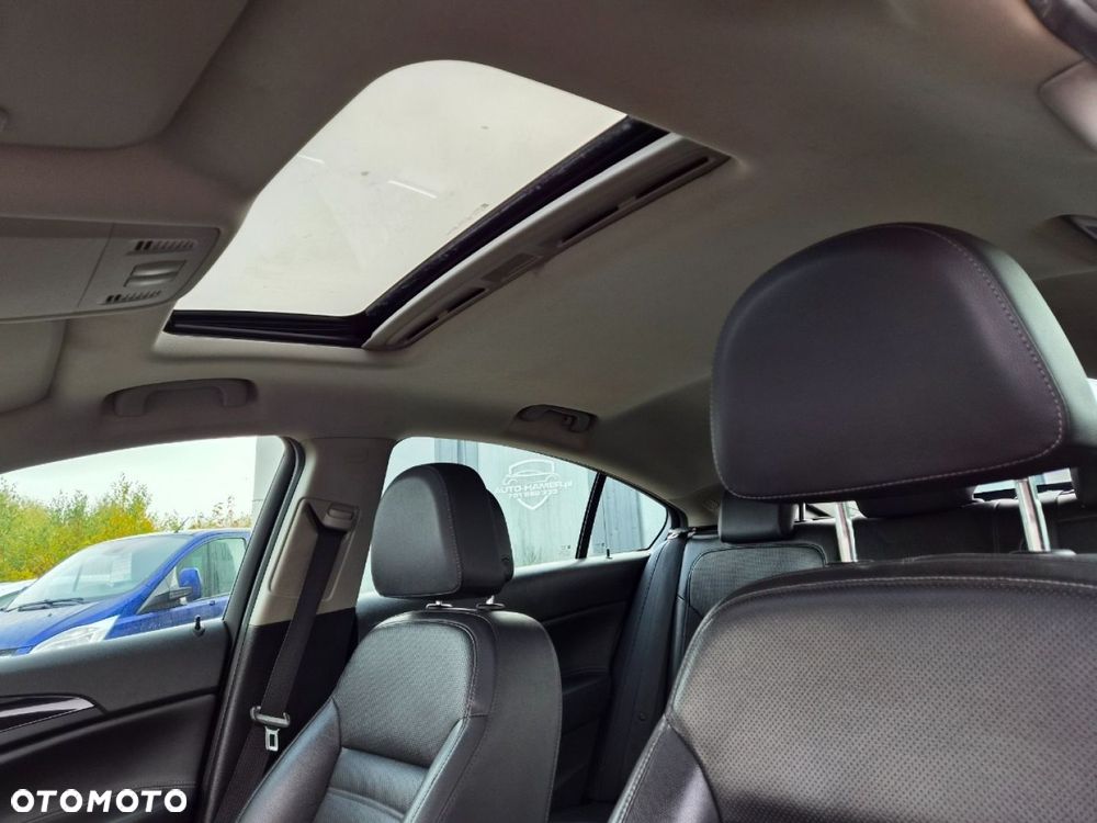 Opel Insignia 2.0 CDTI Cosmo - 11