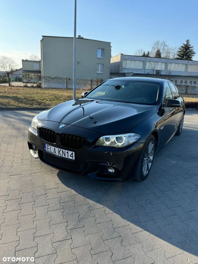 BMW Seria 5 525d xDrive Sport-Aut Luxury Line - 1