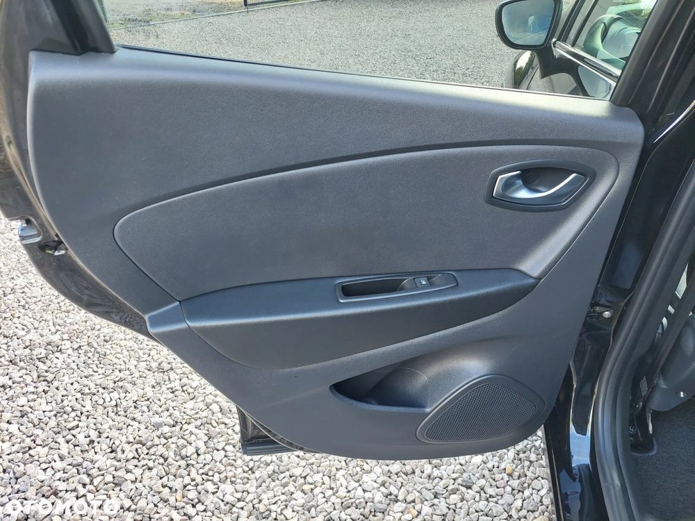 Renault Captur ENERGY TCe 120 Crossborder - 35