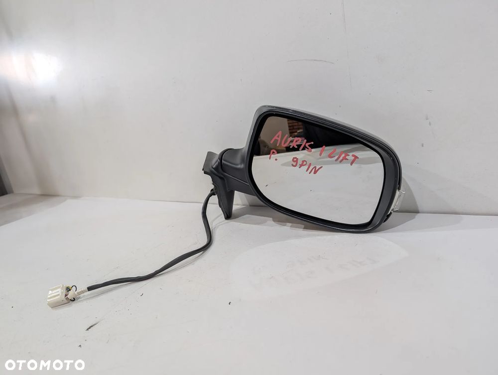 TOYOTA AURIS I E15 LIFT LUSTERKO PRAWE 9 PIN EUROPA - 9