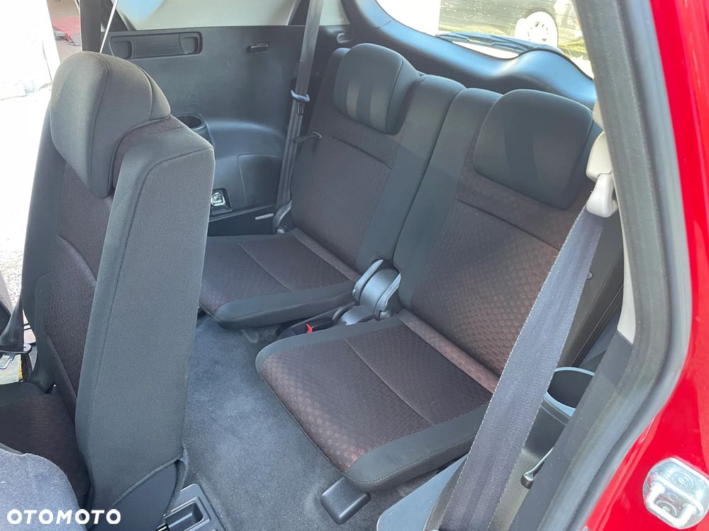 Toyota Verso 1.8 Prestige EU5 7os - 25