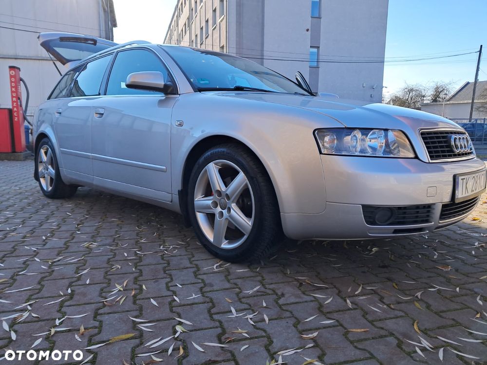 Audi A4 Avant - 4