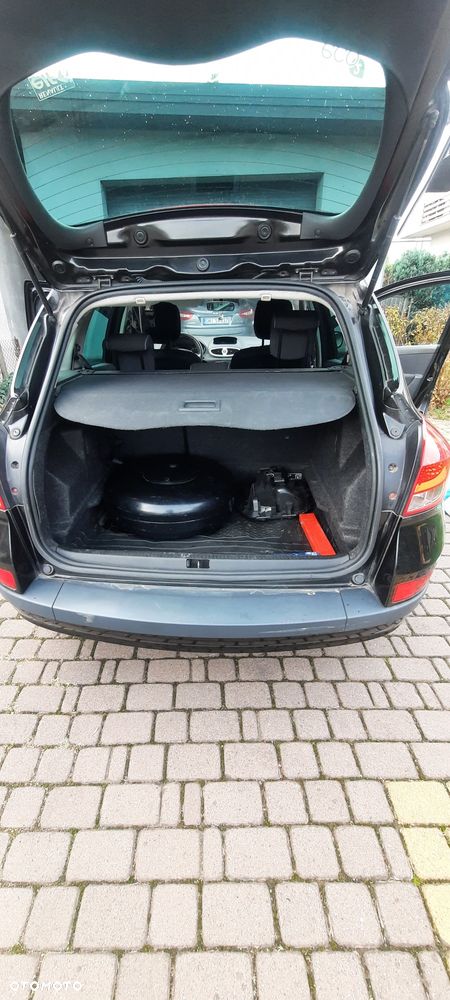 Renault Clio 2011 photo 5