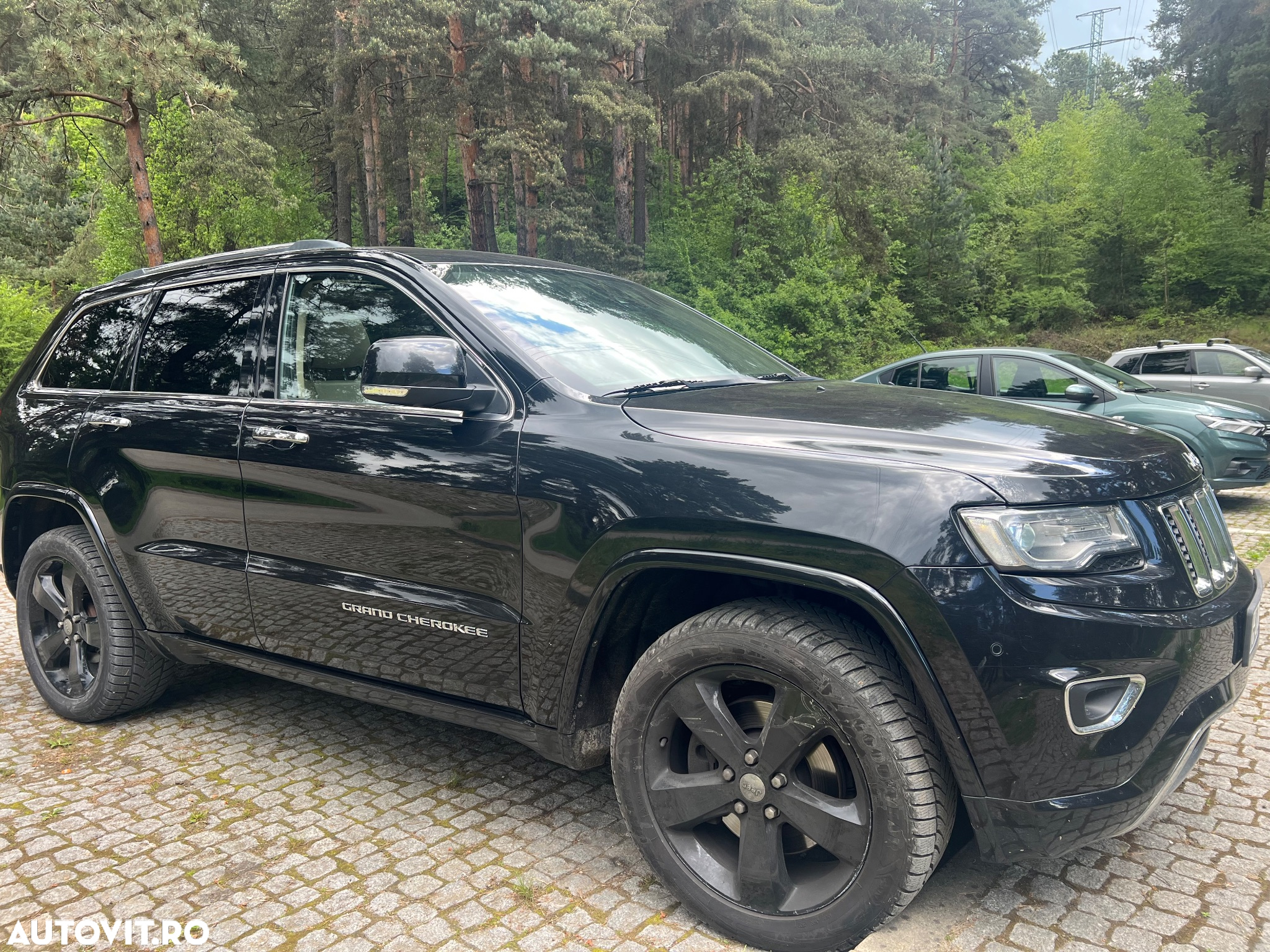 Jeep Grand Cherokee - 3