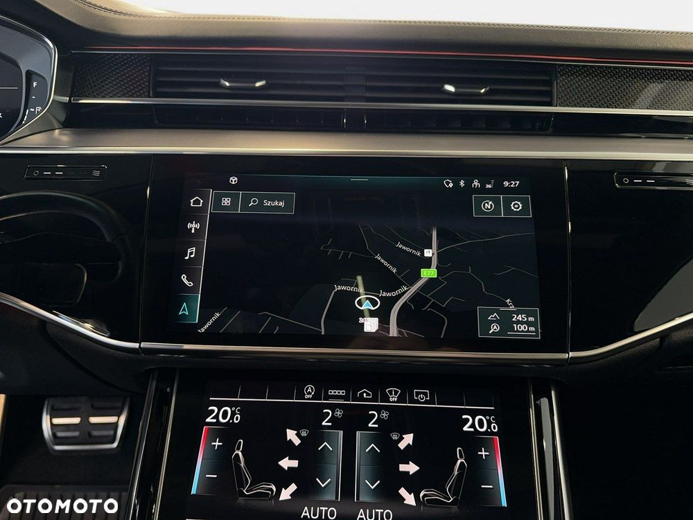 Audi S8 - 28