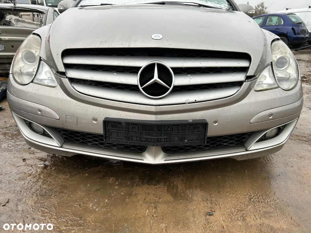 Zderzak Przód Przedni MERCEDES-BENZ R-KLASA W251 - 1